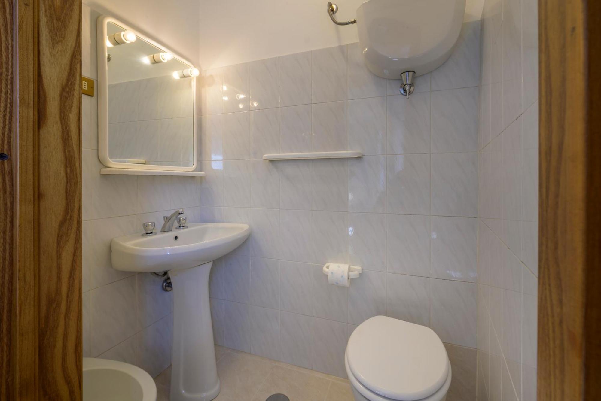 Via Mazzini 23A Apartment Gubbio Bagian luar foto